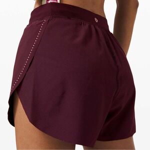 Lululemon Find Your Pace high rise lined 3 inch short